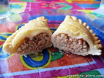 Empanada de dorado (pez de agua dulce) Entre Ríos.