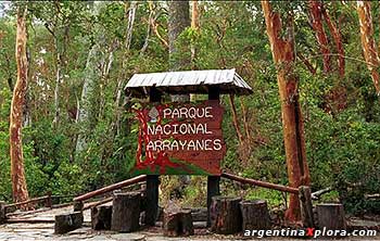 Cartel acceso Parque Arrayanes
