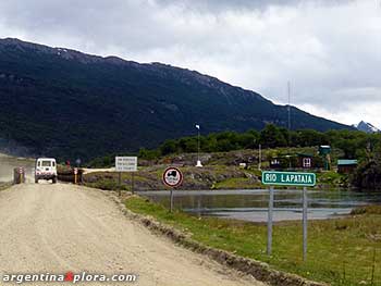 Puente Río Lapataia