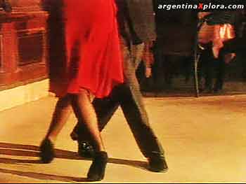 bailando el tango