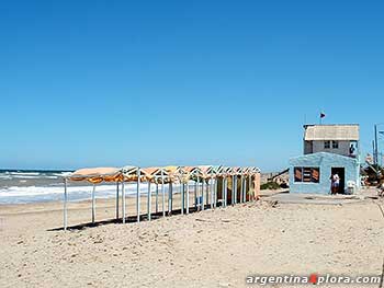 Carpas en la playa de Mar Chiquita