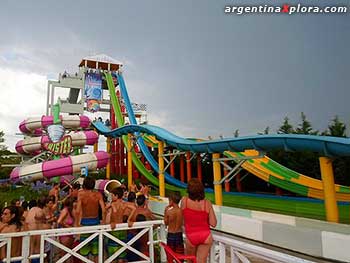 Parque acuático Aquopolis