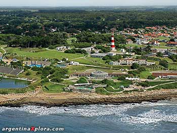 Faro de Punta Mogotes