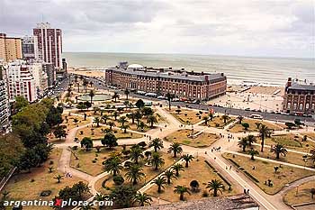 Playa Bristol, Hotel Provincial y Plaza Colón