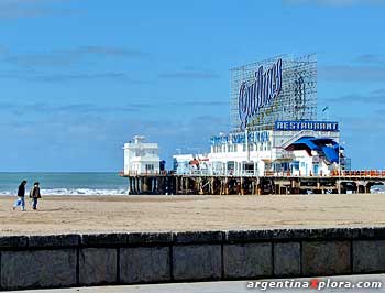 Muelle Club de Pescadores, Playa Bristol