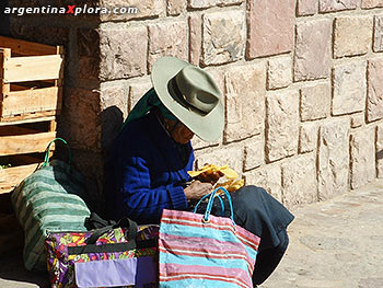 Tiempo de recuperar energias para luego regresar al pago con las compras hechas con lo recaudado por sus artesanías.