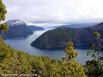 Vista del lago Lacar