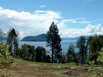 Vista de la Isla Victoria, desde la Peninsula de San Pedro