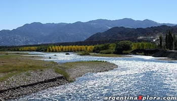 Valle de Calingasta - Río Los Patos - San Juan